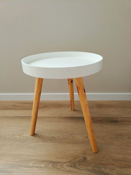 Stolik nocny biały etażerka