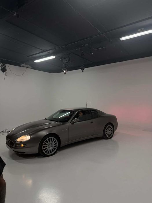 Maserati 4200 GT V8 (Motor Ferrari) - 390cv