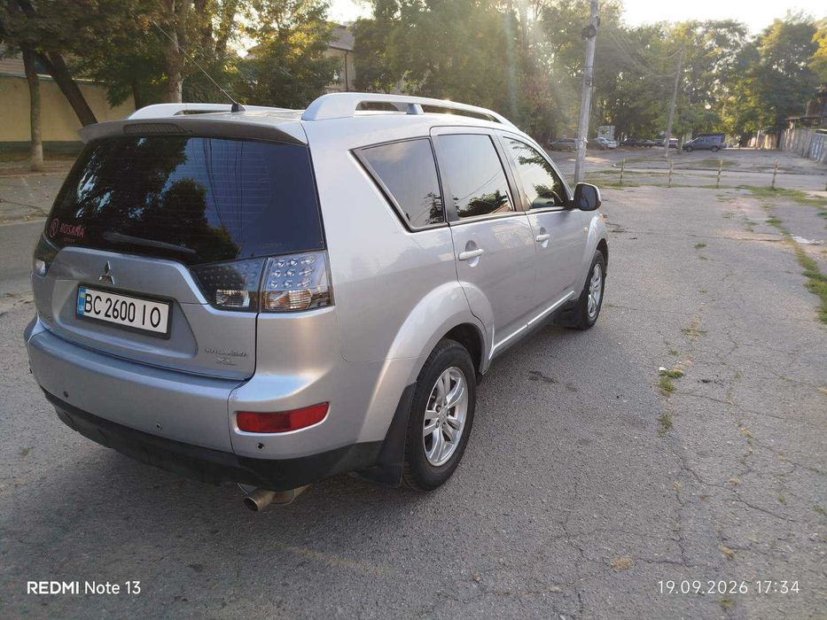 Mitsubishi Outlander 2008 Автомат