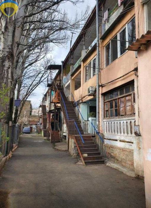 Продам 1-но комн. квартиру на Молдаванке на ул. Адмирала Лазарева