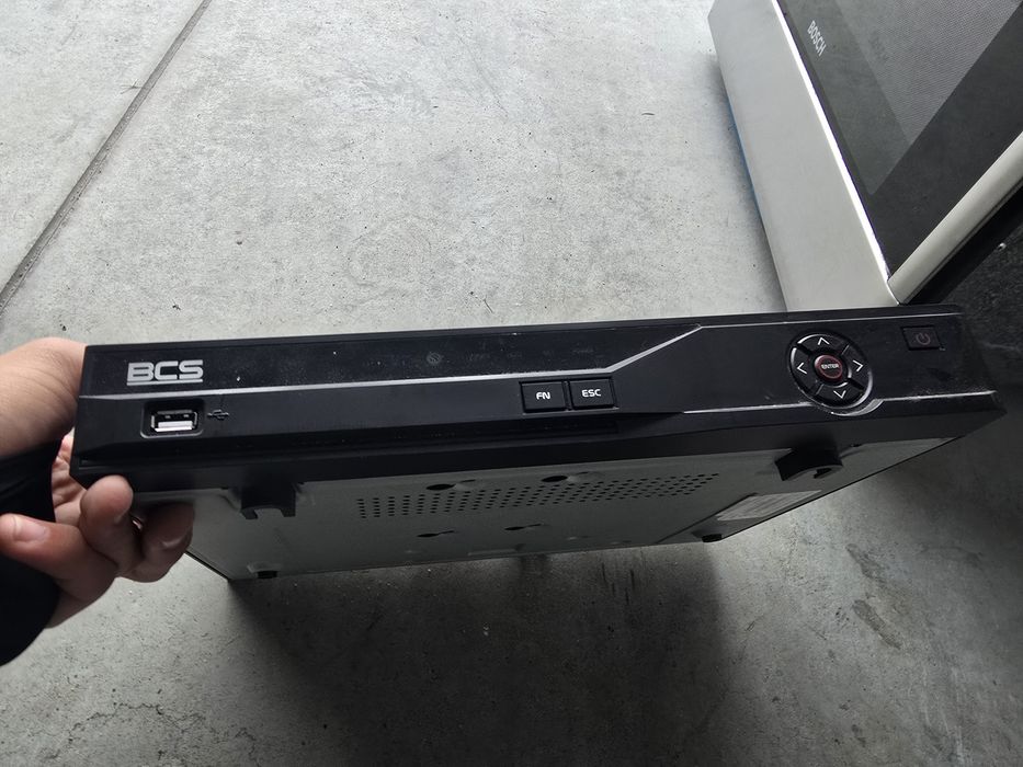rejestrator BCS-DVR0401QE-III