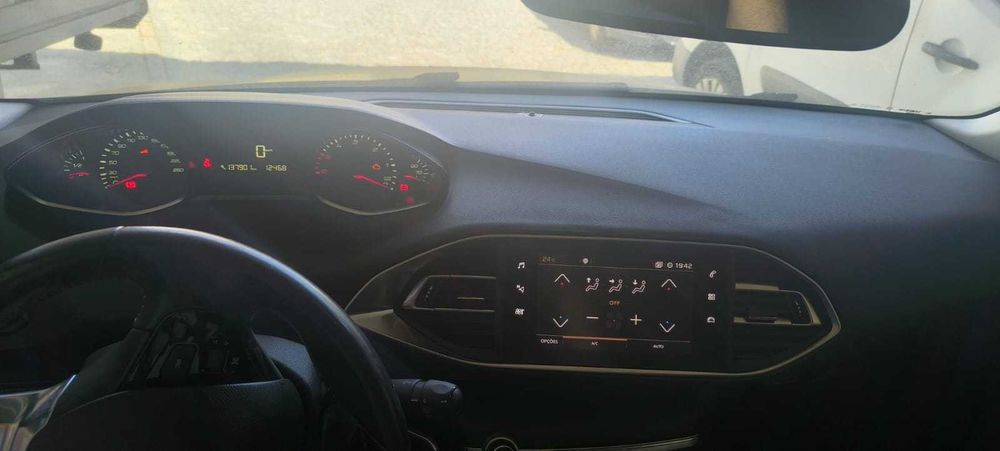 Peugeot 308 SW II 1.6 BlueHDi