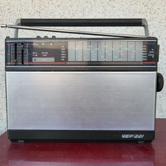 Радіоприймач VEF221