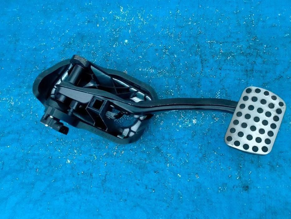 Mercedes W222 S Klasa Lift Pedał Hamilca AMG A2222940001 A2222903200