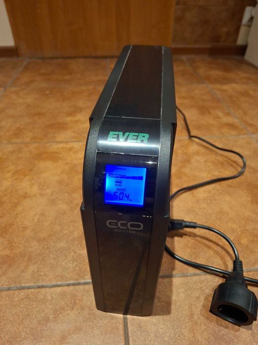 UPS Ever Eco 800 500W LCD