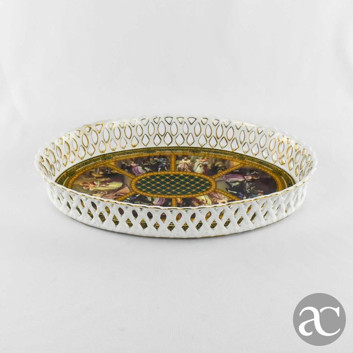 Centro de mesa bordo recortado em porcelana Europeia Retier