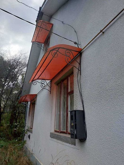 Домоволодіння в Іванківцях зі зручностями,  можна під Є-відновлення