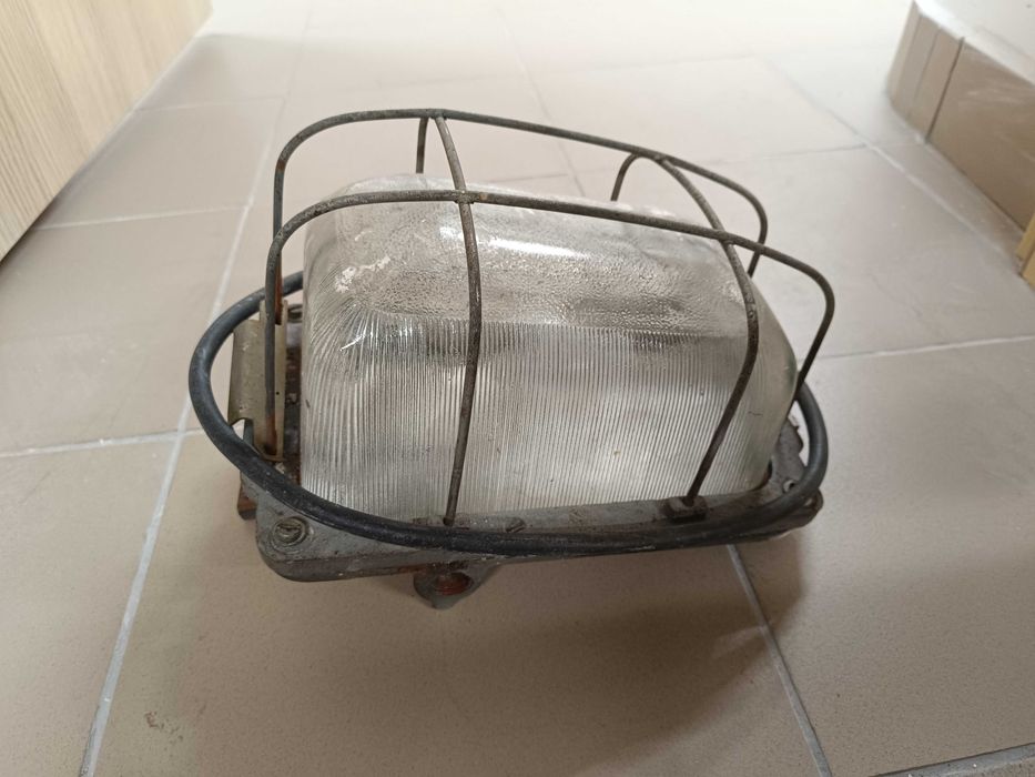 Lampa przemysłowa kanałowa PRL