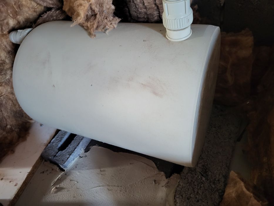 Naczynie otwarte zbiornik wyrównawczy 35l jak nowe