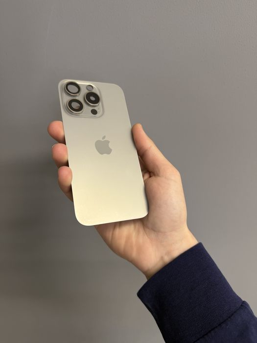Задня кришка для iPhone 15 Pro (Natural Titanium)