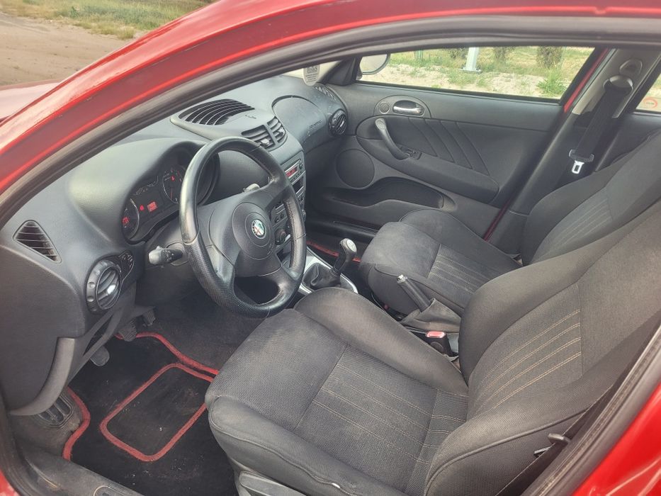 Alfa romeo 147 1.6 benzyna