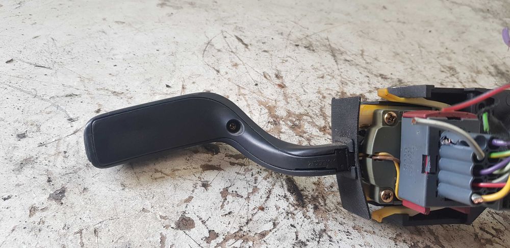 Saab 95 9-5 Przełącznik Zespolony Kierunkowskazów Manetka Pająk