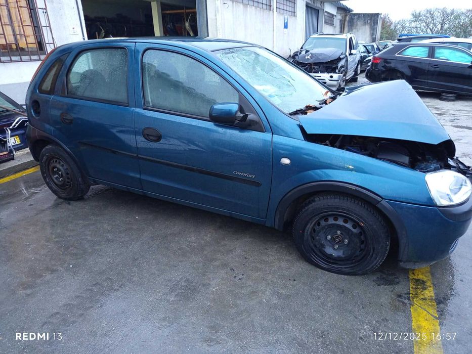 Para peças Opel Corsa C 1.2 ano 2002