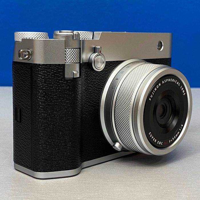 Fujifilm GFX 100RF | 102MP