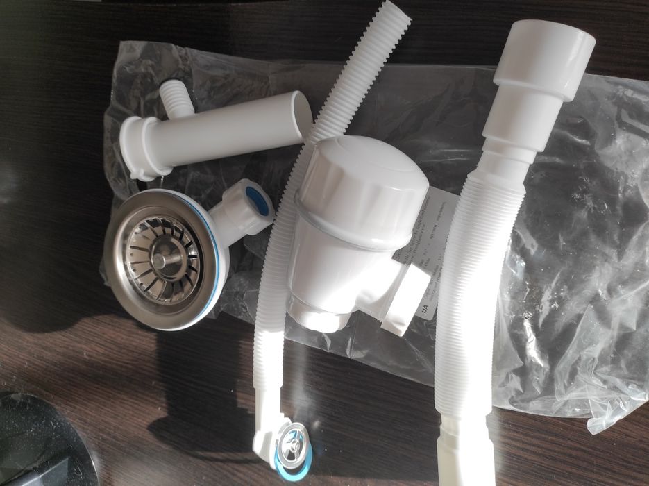 Сифон для мойки з переливом