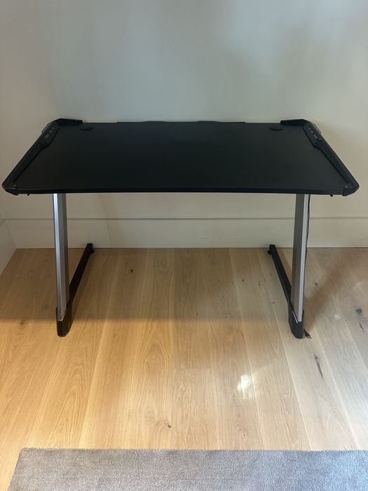 MESA GAMING ALPHA GAMER LECTRA RGB