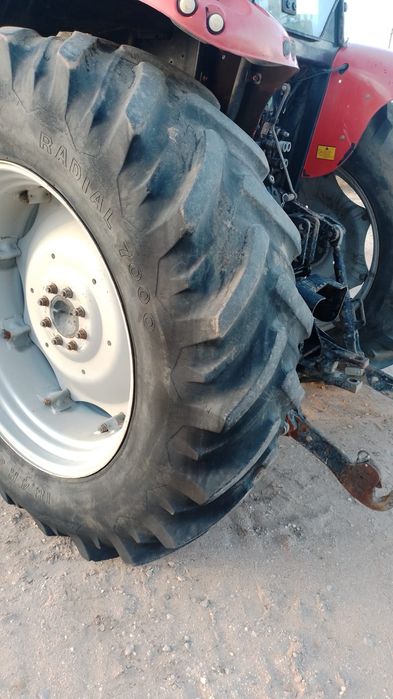 Trator Massey Ferguson cabinado modelo 5465 ,com caixa 16x16.