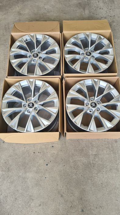 Felgi aluminiowe !Skoda Superb 4 IV Octavia ! Fabrycznie Nowe ! 18 cali ! MONTAŻ !