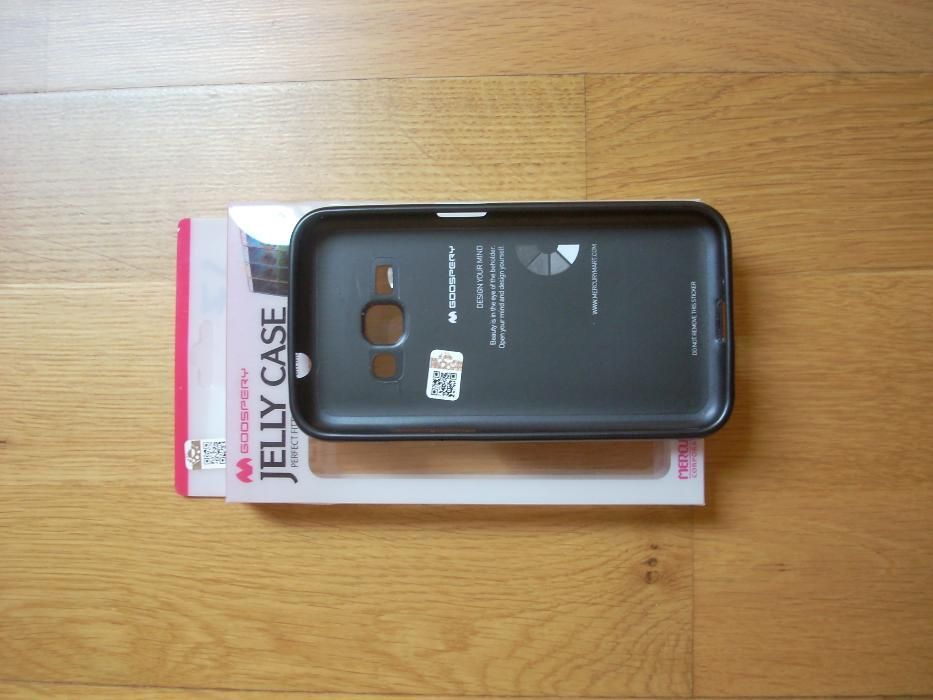 etui na samsung galxy j1 czarne i zielone