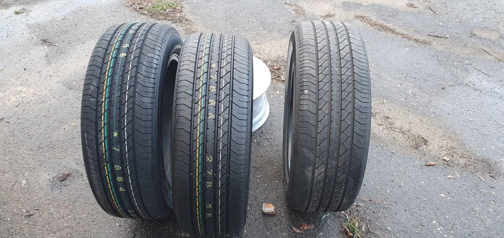 235.55R19 Dunlop sport 270 sport Maxx