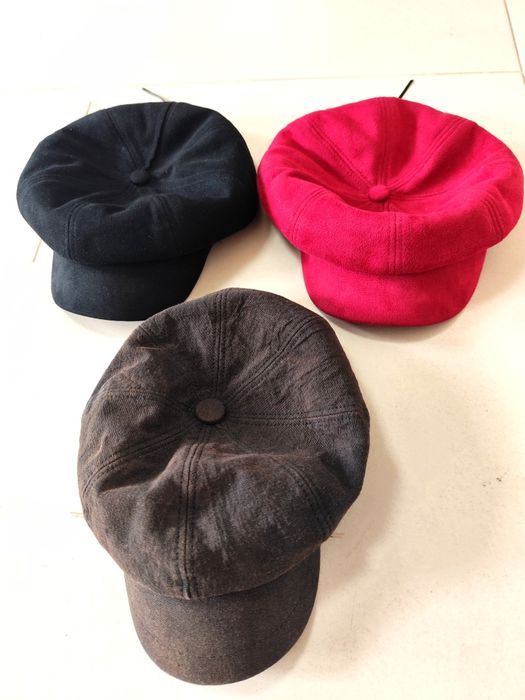 3 Chapéus / Bonés estilo Britânico para Mulher (Adulto)