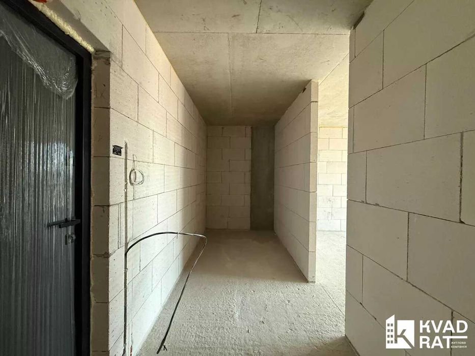 Здана 2-кім біля велесу! Комфортний 5 поверх 820$ м2