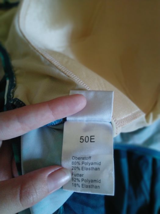 Суцільний купальник xl