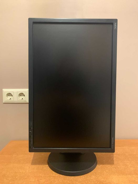 Монітор 22" NEC MultiSync E222W