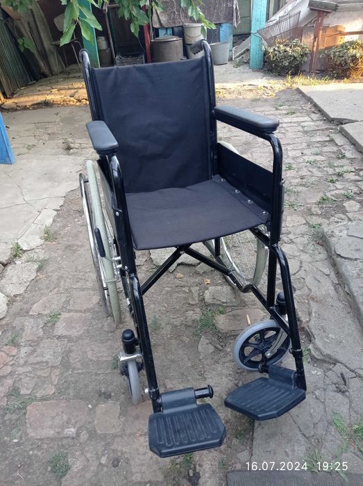 Інвалідна каляска