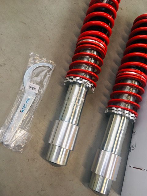 BMW 5 E60 E61 Gwintowane zawieszenie przód Gwint Nowy