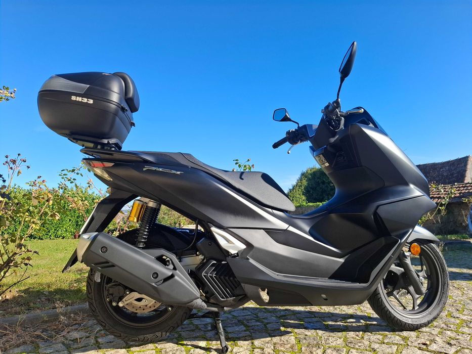 Honda PCX- DX 670km 2025
