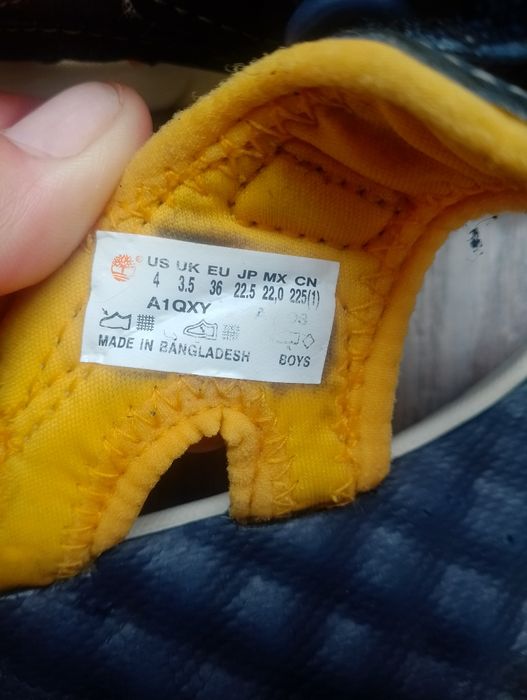 Босоніжки Timberland,в гарному стані