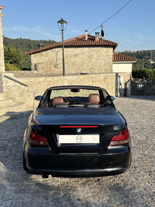 BMW E88 118d cabrio de 2011 - Jantes 19 - 180.000kms