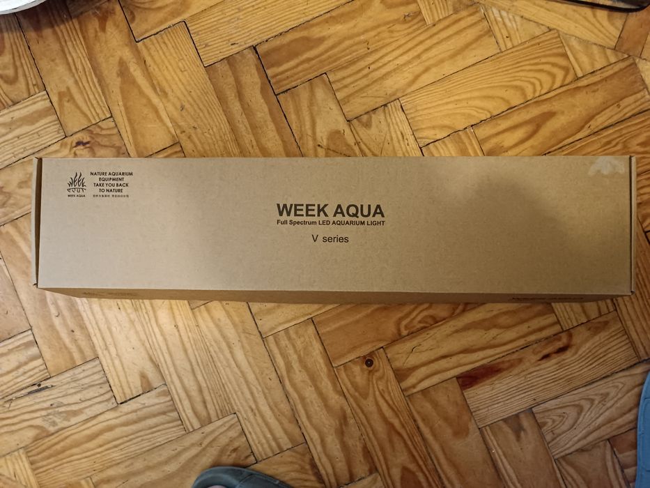Led aquário Week Aqua serie V 600 se-k