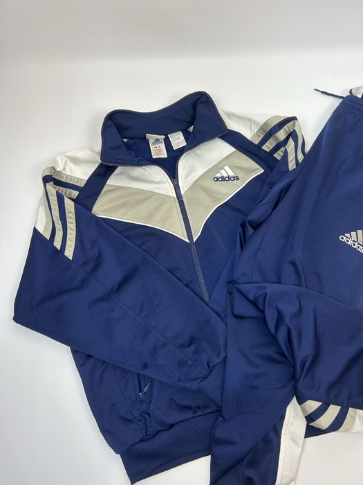 Вінтажний спортивний костюм adidas