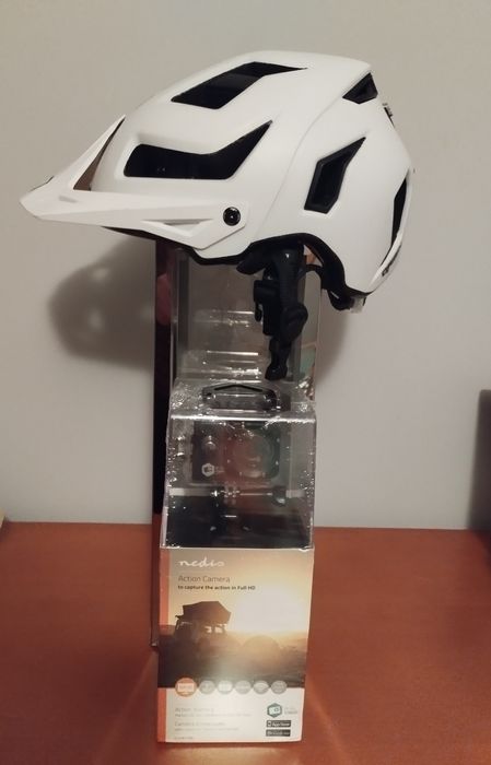 Capacete+Câmara Nedis;