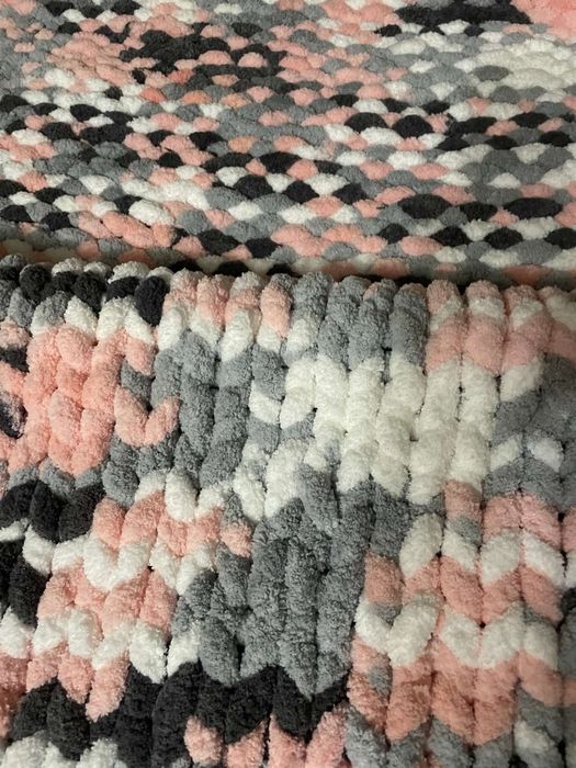 Плед в'язаний  ручної роботи