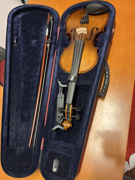 violino 4/4.