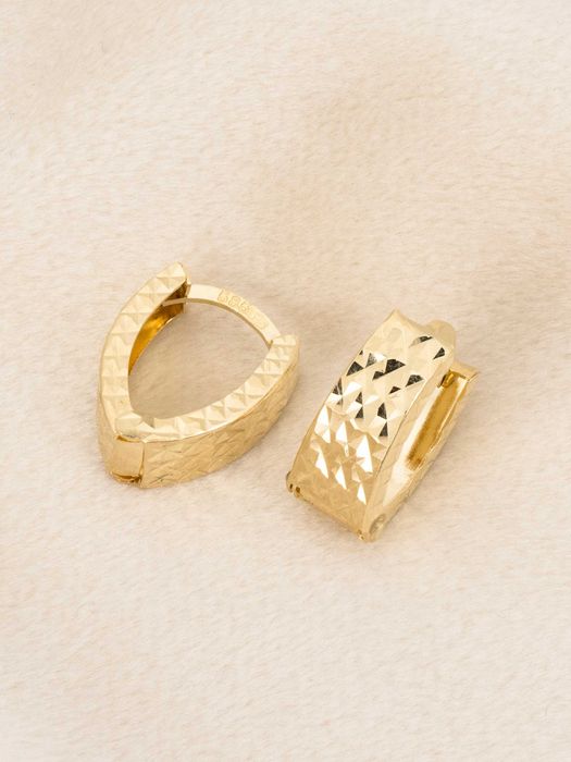 Złote kolczyki 585 diamentowane