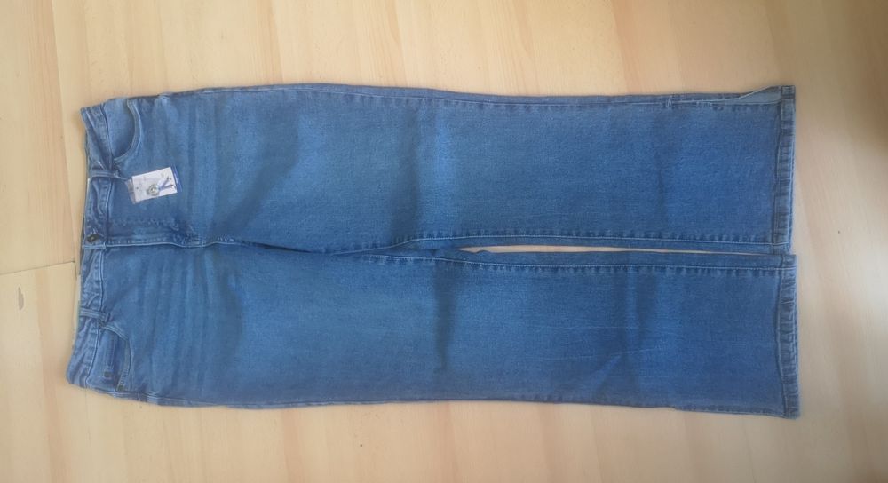 Spodnie jeans rozm. 44.