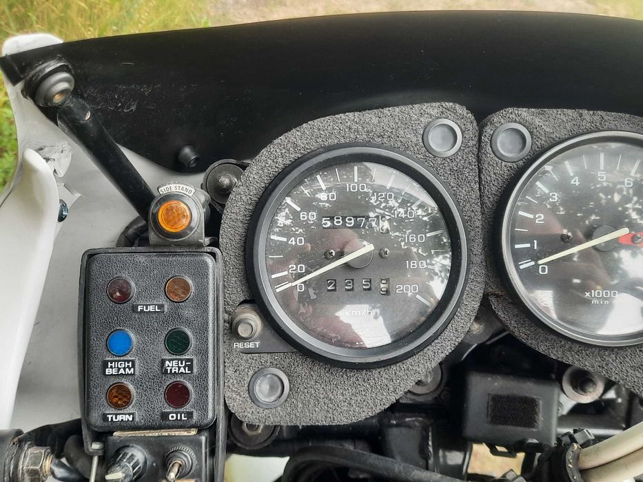 Honda Africa Twin 750 RD04