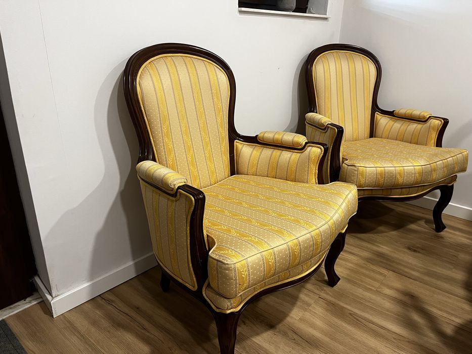 Conjunto cadeirões + sofá