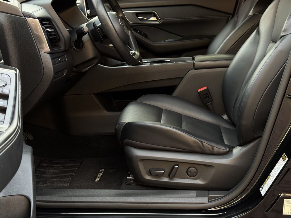 Nissan Rogue 2020p