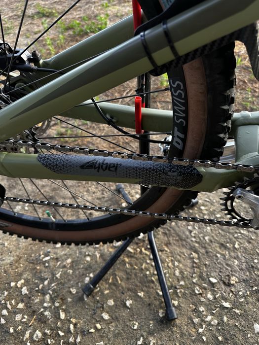 Canyon Neuron 6 full suspension 29”