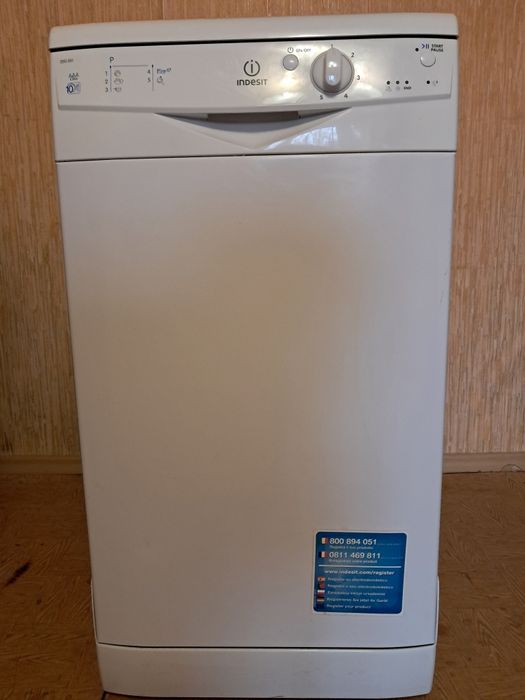 Продам новую посудомоечную машину без упаковки.