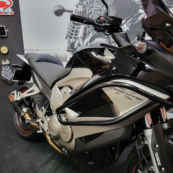 Honda VFR 800 CrossRunner