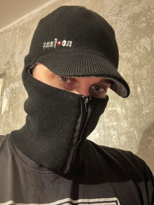 Шапка No Fear    .