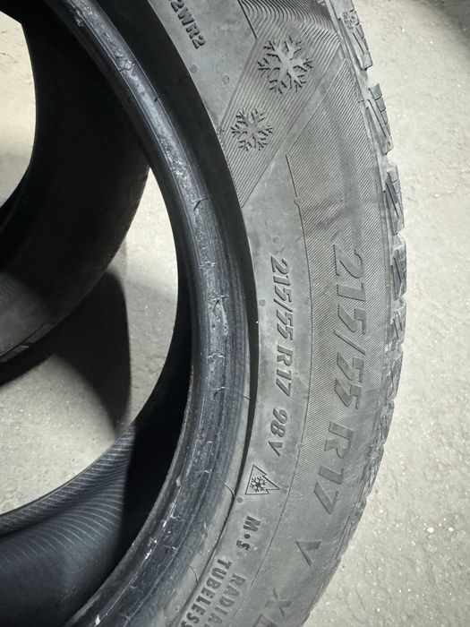 Продам зимові шини R17 комплект 4шт