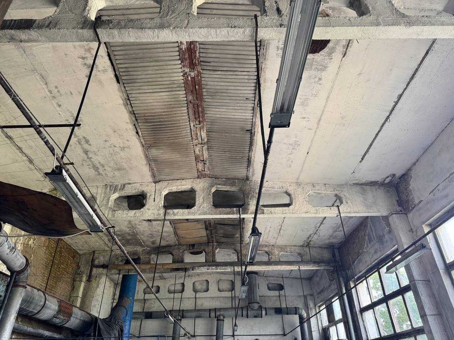 Комплекс виробничих будівель з переробки шкірсировини 4885 м2 м.Броди