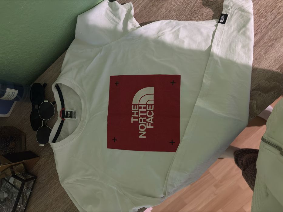 Біла футболка The North Face (TNF) з Box Logo